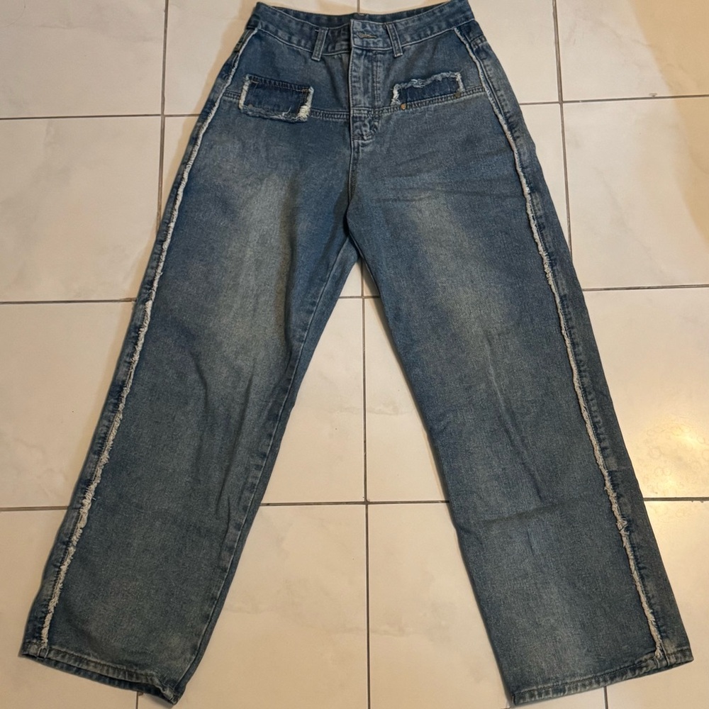 Stylish Wide-Leg Denim Jeans